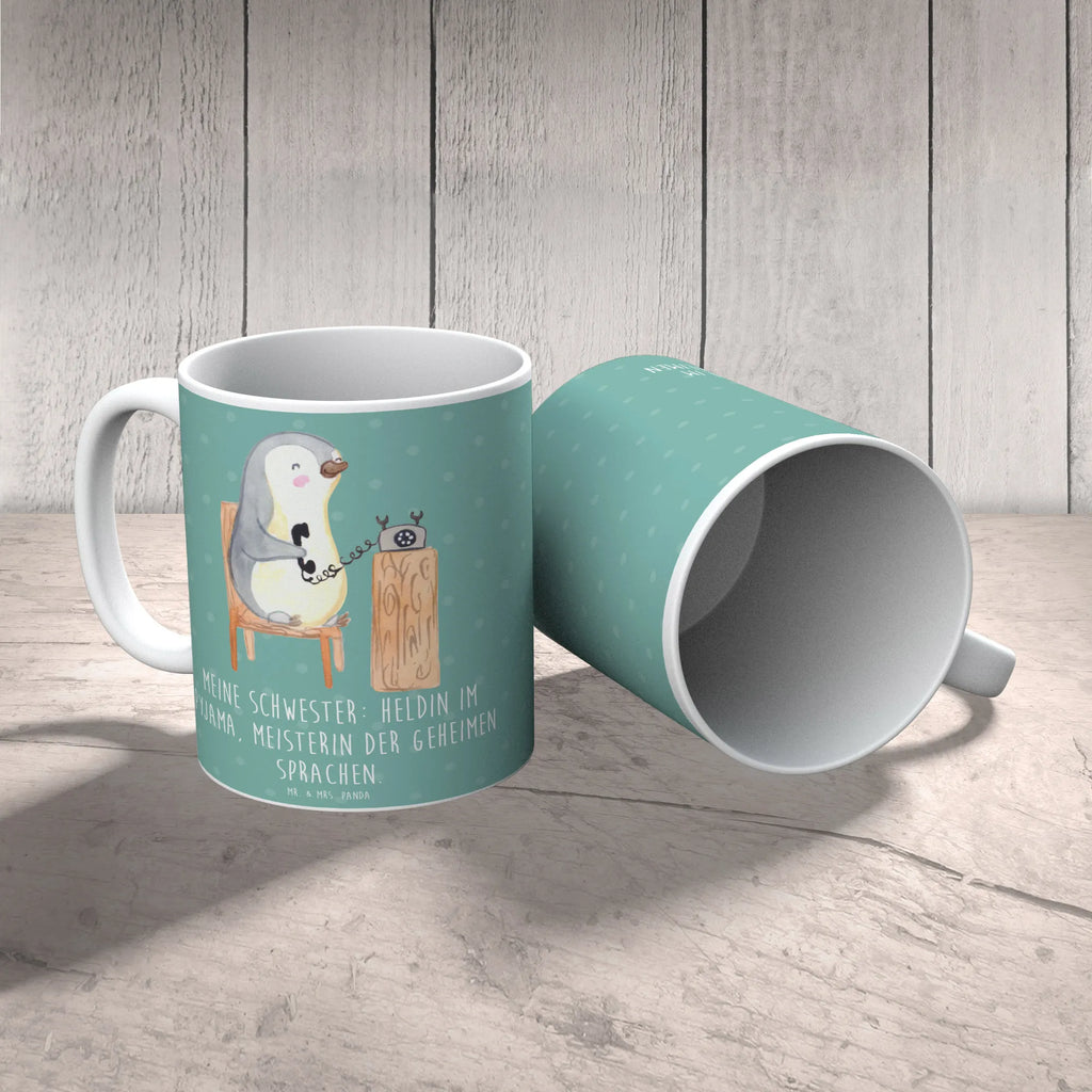 Tasse Schwester Heldin Bürotasse, Tasse mit Zitaten, Tasse mit Motiven, Tasse, Teetasse, Porzellantasse, Geschenktasse, Kaffeetasse, Keramiktasse, Familie, Vatertag, Muttertag, Bruder, Schwester, Mama, Papa, Oma, Opa