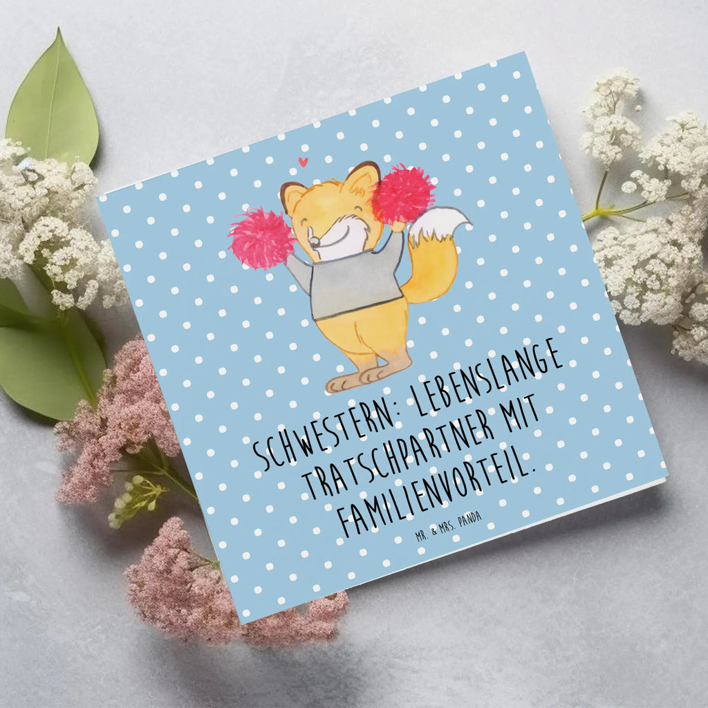 Deluxe Card Schwestern: Lebenslange Tratschpartner mit Familienvorteil. Hochzeitskarte, Karte, Hochwertige Klappkarte, Grußkarte, Glückwunschkarte, Einladungskarte, Geburtstagskarte, Hochwertige Grußkarte, Klappkarte, Familie, Vatertag, Muttertag, Bruder, Schwester, Mama, Papa, Oma, Opa