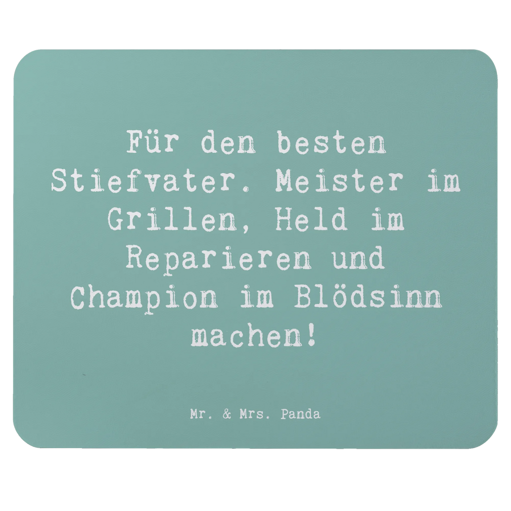 Mouse mat Saying Für den besten Stiefvater. Meister im Grillen, Held im Reparieren und Champion im Blödsinn machen! Mousepad, Computer zubehör, Büroausstattung, PC Zubehör, Arbeitszimmer, Mauspad, Einzigartiges Mauspad, Designer Mauspad, Mausunterlage, Mauspad Büro, Familie, Vatertag, Muttertag, Bruder, Schwester, Mama, Papa, Oma, Opa