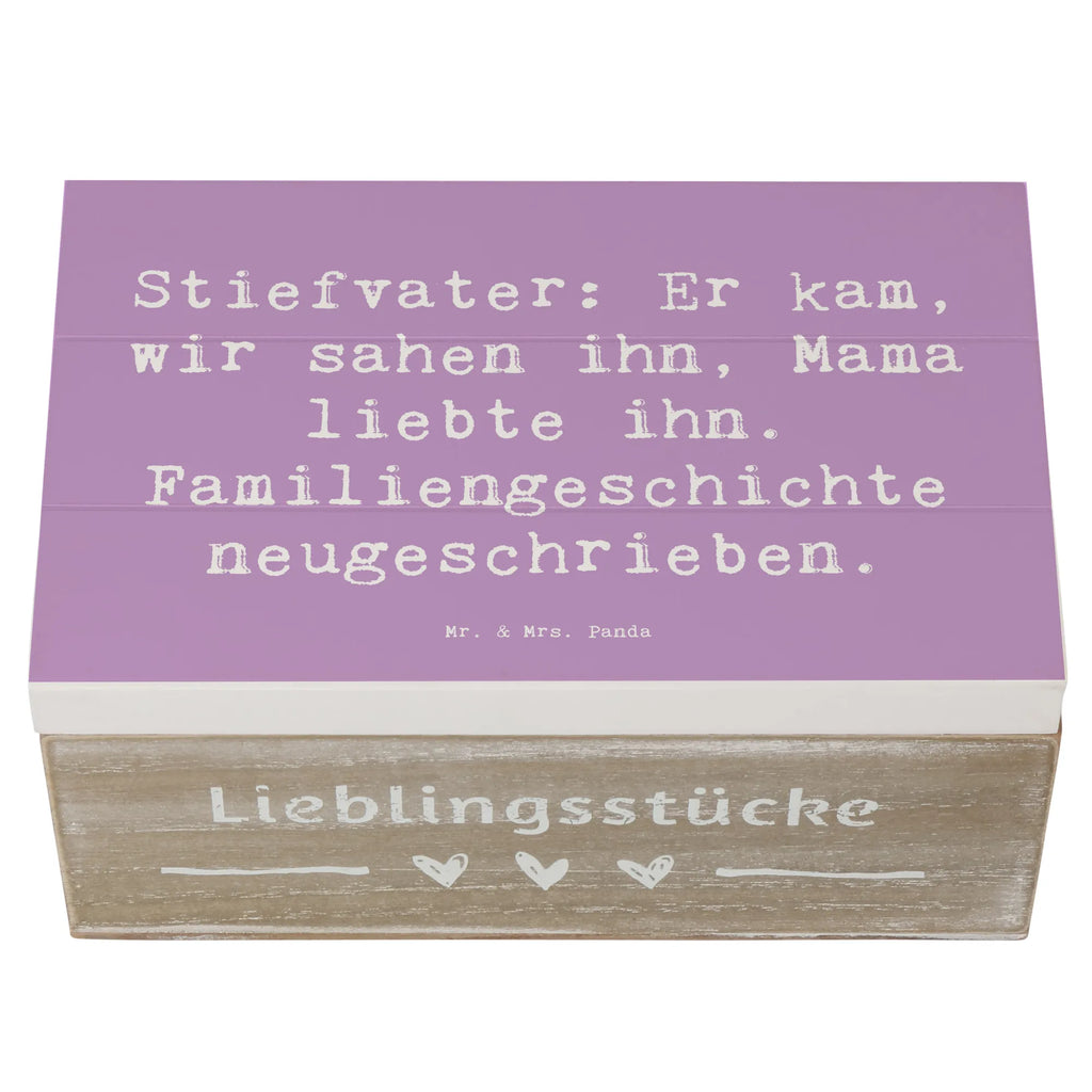 Wooden chest Saying Stiefvater: Er kam, wir sahen ihn, Mama liebte ihn. Familiengeschichte neugeschrieben. XXL, Schatulle, Erinnerungskiste, Schatzkiste, Aufbewahrungsbox, Truhe, Geschenkdose, Geschenkbox, Erinnerungsbox, Dekokiste, Holzkiste, Kiste, Familie, Vatertag, Muttertag, Bruder, Schwester, Mama, Papa, Oma, Opa