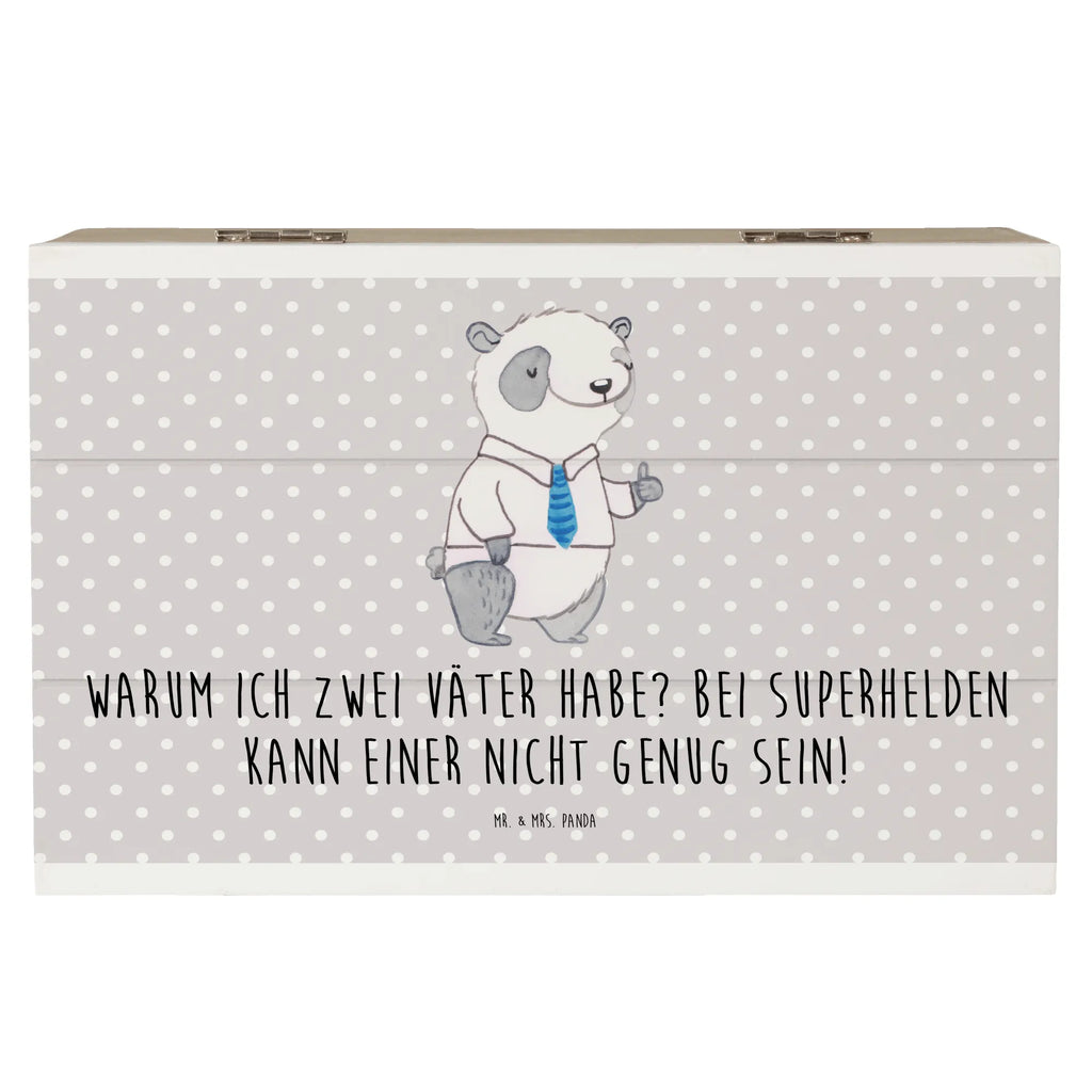 Wooden chest Warum ich zwei Väter habe? Bei Superhelden kann einer nicht genug sein! Holzkiste, Schatzkiste, Erinnerungskiste, Erinnerungsbox, Schatulle, Geschenkbox, Geschenkdose, Truhe, XXL, Dekokiste, Aufbewahrungsbox, Kiste, Familie, Vatertag, Muttertag, Bruder, Schwester, Mama, Papa, Oma, Opa