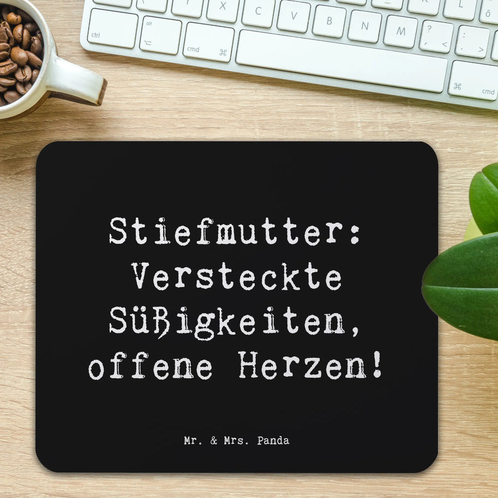 Mouse mat Saying Stiefmutter: Versteckte Süßigkeiten, offene Herzen! Büroausstattung, PC Zubehör, Arbeitszimmer, Mausunterlage, Einzigartiges Mauspad, Computer zubehör, Mousepad, Mauspad Büro, Mauspad, Designer Mauspad, Familie, Vatertag, Muttertag, Bruder, Schwester, Mama, Papa, Oma, Opa