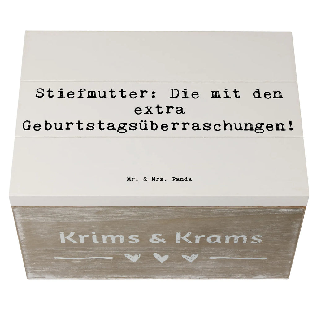 Holzkiste Spruch Stiefmutter Überraschungen Erinnerungskiste, Schatulle, Aufbewahrungsbox, Geschenkbox, Holzkiste, Geschenkdose, Schatzkiste, Truhe, Kiste, XXL, Dekokiste, Erinnerungsbox, Familie, Vatertag, Muttertag, Bruder, Schwester, Mama, Papa, Oma, Opa