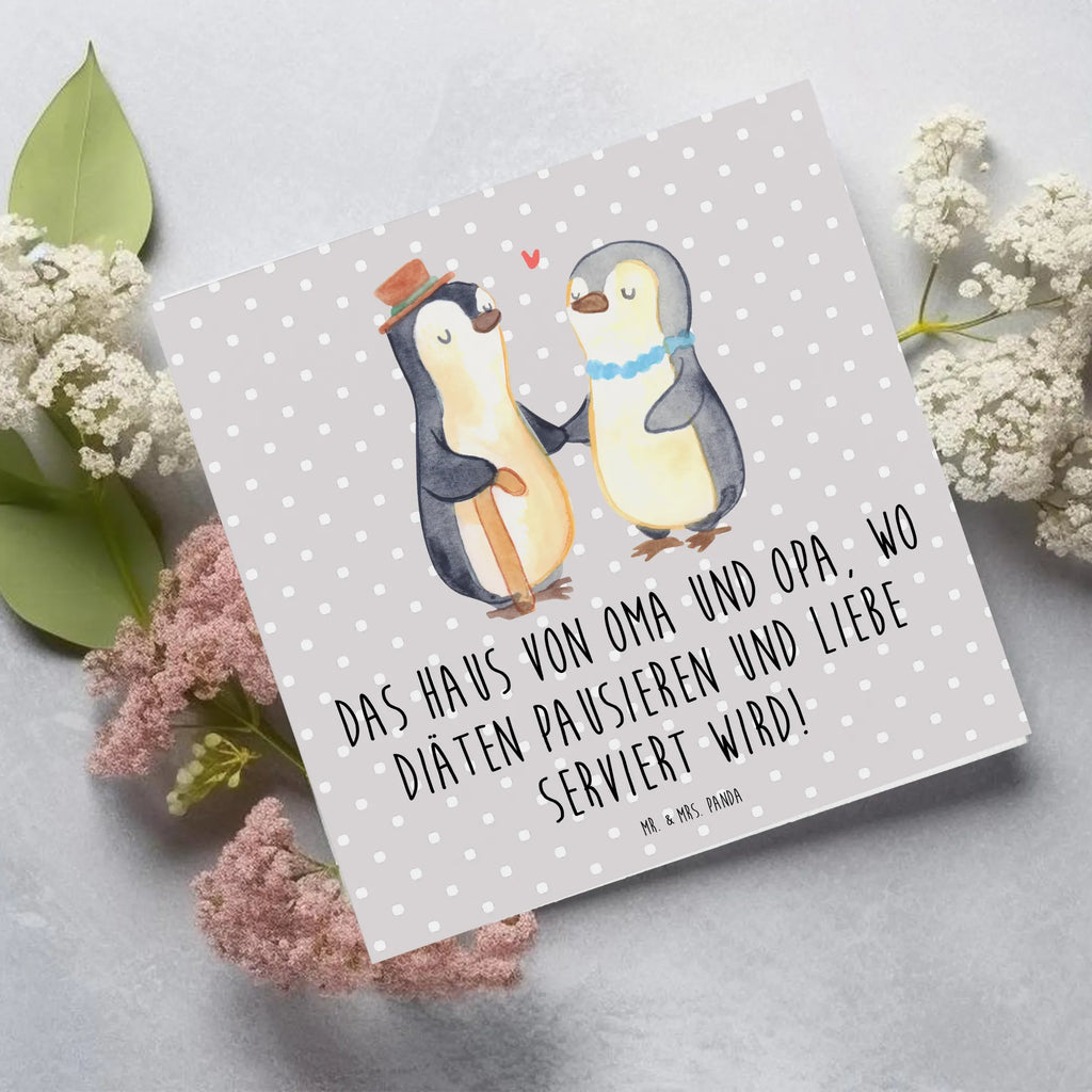 Deluxe Card Das Haus von Oma und Opa, wo Diäten pausieren und Liebe serviert wird! Hochzeitskarte, Geburtstagskarte, Hochwertige Klappkarte, Einladungskarte, Glückwunschkarte, Grußkarte, Karte, Klappkarte, Hochwertige Grußkarte, Familie, Vatertag, Muttertag, Bruder, Schwester, Mama, Papa, Oma, Opa