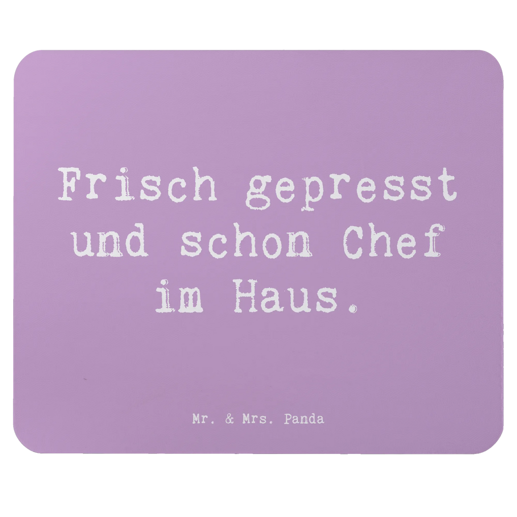 Mouse mat Saying Frisch gepresst und schon Chef im Haus. Mousepad, Computer zubehör, Büroausstattung, PC Zubehör, Arbeitszimmer, Mauspad, Einzigartiges Mauspad, Designer Mauspad, Mausunterlage, Mauspad Büro, Familie, Vatertag, Muttertag, Bruder, Schwester, Mama, Papa, Oma, Opa