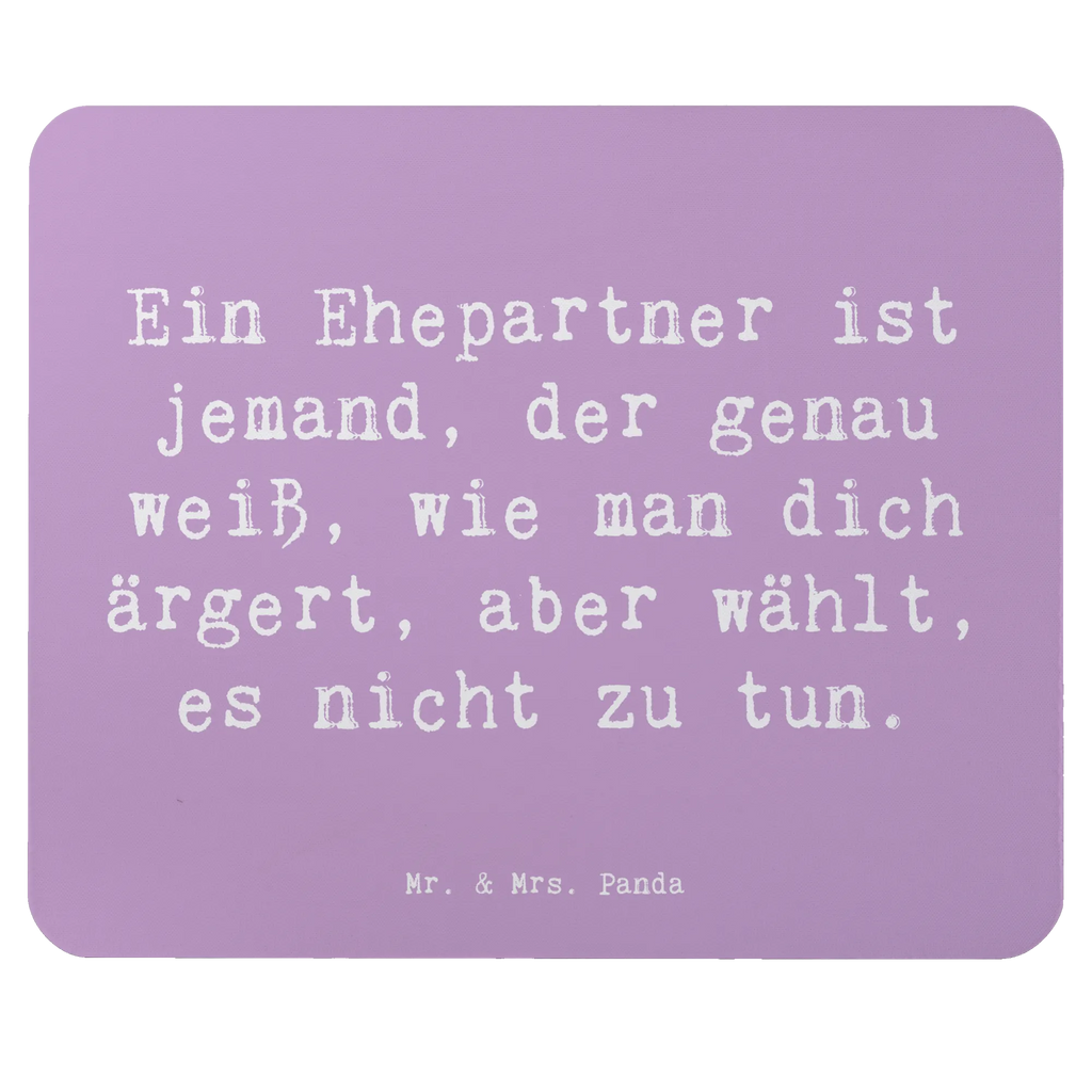 Mouse mat Saying Ein Ehepartner ist jemand, der genau weiß, wie man dich ärgert, aber wählt, es nicht zu tun. Mousepad, Computer zubehör, Büroausstattung, PC Zubehör, Arbeitszimmer, Mauspad, Einzigartiges Mauspad, Designer Mauspad, Mausunterlage, Mauspad Büro, Familie, Vatertag, Muttertag, Bruder, Schwester, Mama, Papa, Oma, Opa