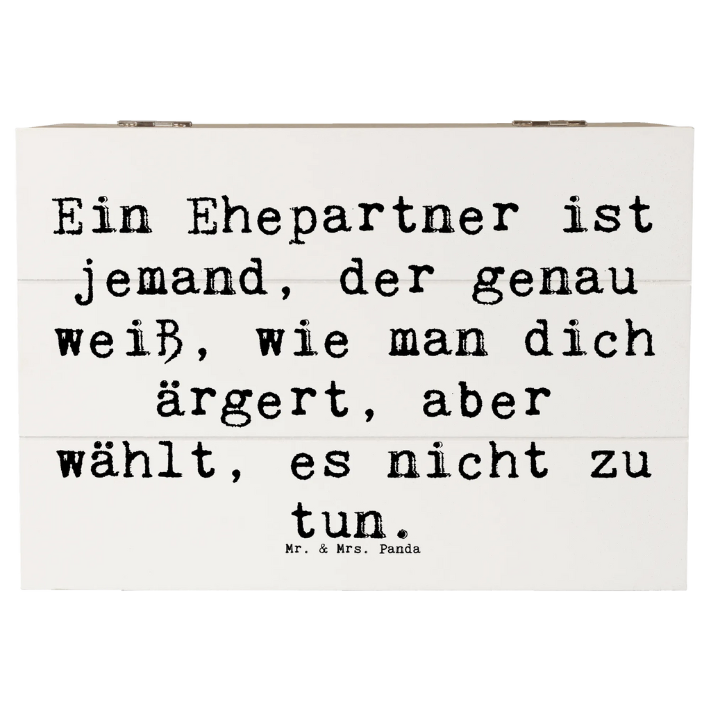 Wooden chest Saying Ein Ehepartner ist jemand, der genau weiß, wie man dich ärgert, aber wählt, es nicht zu tun. Aufbewahrungsbox, Schatzkiste, Truhe, Kiste, Dekokiste, Erinnerungskiste, Schatulle, Geschenkdose, Erinnerungsbox, Holzkiste, Geschenkbox, XXL, Familie, Vatertag, Muttertag, Bruder, Schwester, Mama, Papa, Oma, Opa