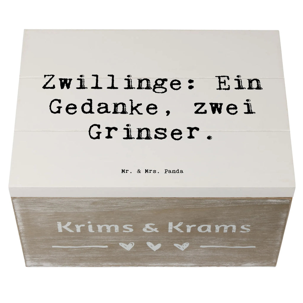 Wooden chest Saying Zwillinge: Ein Gedanke, zwei Grinser. Geschenkdose, Erinnerungsbox, Holzkiste, Schatzkiste, Geschenkbox, Aufbewahrungsbox, Schatulle, Erinnerungskiste, XXL, Kiste, Dekokiste, Truhe, Familie, Vatertag, Muttertag, Bruder, Schwester, Mama, Papa, Oma, Opa