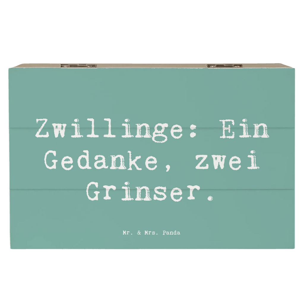 Wooden chest Saying Zwillinge: Ein Gedanke, zwei Grinser. Geschenkdose, Erinnerungsbox, Holzkiste, Schatzkiste, Geschenkbox, Aufbewahrungsbox, Schatulle, Erinnerungskiste, XXL, Kiste, Dekokiste, Truhe, Familie, Vatertag, Muttertag, Bruder, Schwester, Mama, Papa, Oma, Opa