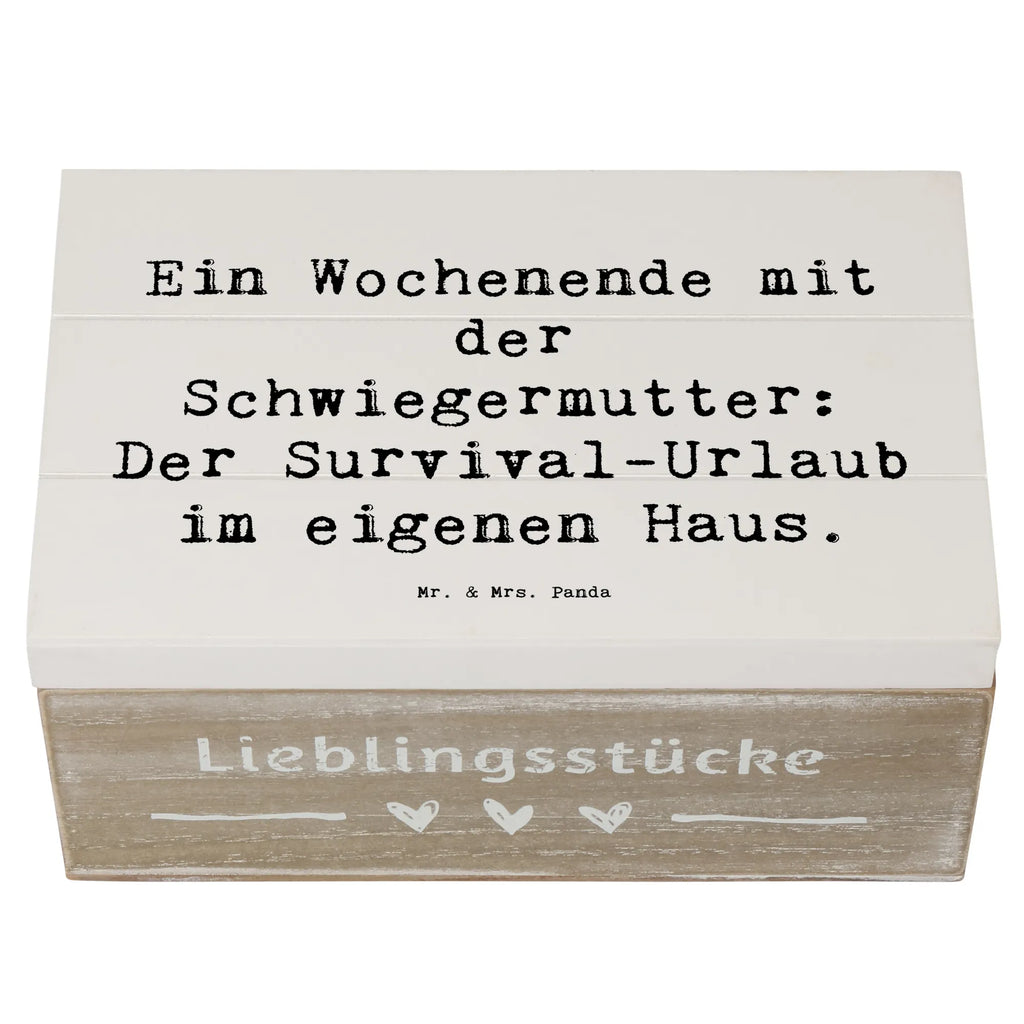 Wooden chest Saying Ein Wochenende mit der Schwiegermutter: Der Survival-Urlaub im eigenen Haus. Schatzkiste, Dekokiste, Geschenkdose, Schatulle, Aufbewahrungsbox, Kiste, Erinnerungsbox, XXL, Erinnerungskiste, Truhe, Geschenkbox, Holzkiste, Familie, Vatertag, Muttertag, Bruder, Schwester, Mama, Papa, Oma, Opa