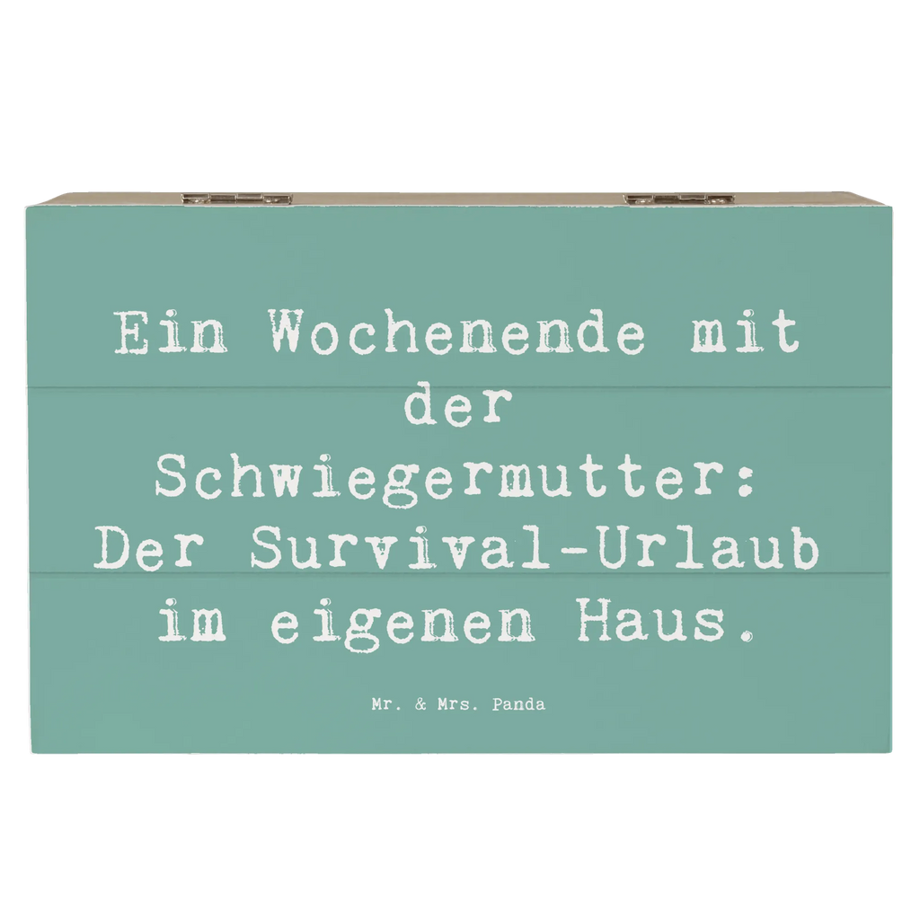 Wooden chest Saying Ein Wochenende mit der Schwiegermutter: Der Survival-Urlaub im eigenen Haus. Schatzkiste, Dekokiste, Geschenkdose, Schatulle, Aufbewahrungsbox, Kiste, Erinnerungsbox, XXL, Erinnerungskiste, Truhe, Geschenkbox, Holzkiste, Familie, Vatertag, Muttertag, Bruder, Schwester, Mama, Papa, Oma, Opa
