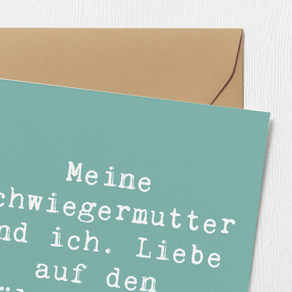 Deluxe Card Saying Meine Schwiegermutter und ich. Liebe auf den zwölften Blick. Karte, Grußkarte, Klappkarte, Hochwertige Grußkarte, Geburtstagskarte, Einladungskarte, Hochwertige Klappkarte, Glückwunschkarte, Hochzeitskarte, Familie, Vatertag, Muttertag, Bruder, Schwester, Mama, Papa, Oma, Opa
