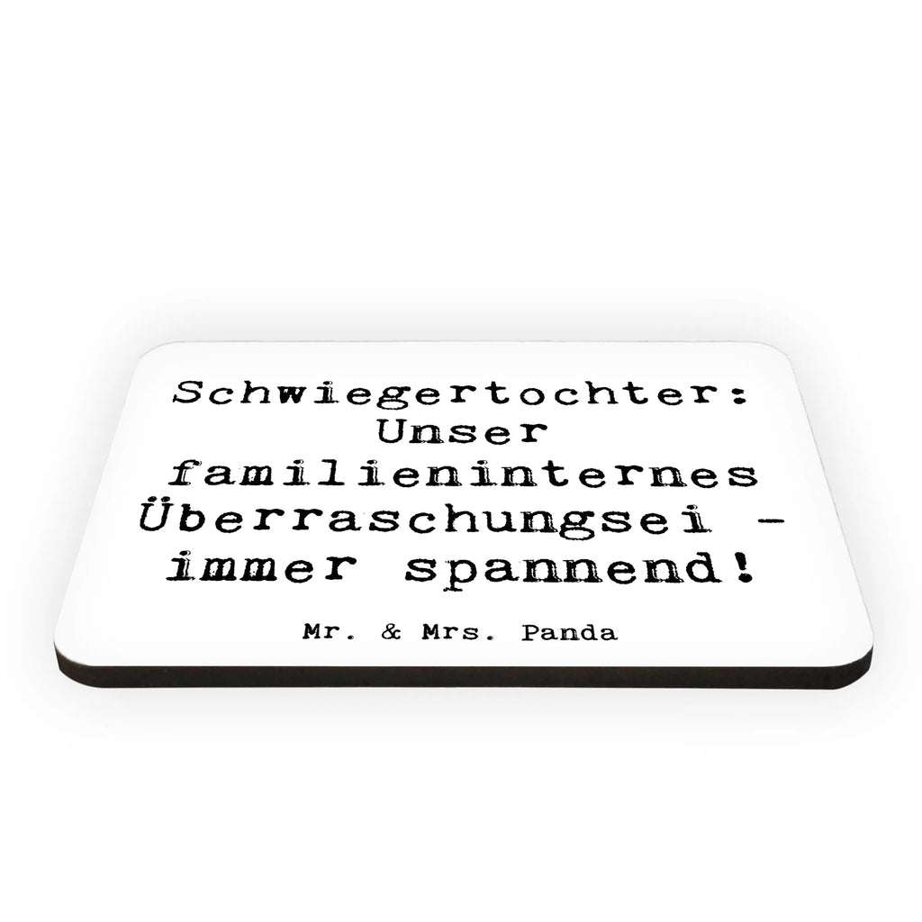 Magnet Saying Schwiegertochter: Unser familieninternes Überraschungsei - immer spannend! Kühlschrankmagnet, Kühlschrank Dekoration, Notiz Magnet, Dekomagnet, Whiteboard Magnet, Motivmagnete, Souvenir Magnet, Pinnwandmagnet, Familie, Vatertag, Muttertag, Bruder, Schwester, Mama, Papa, Oma, Opa