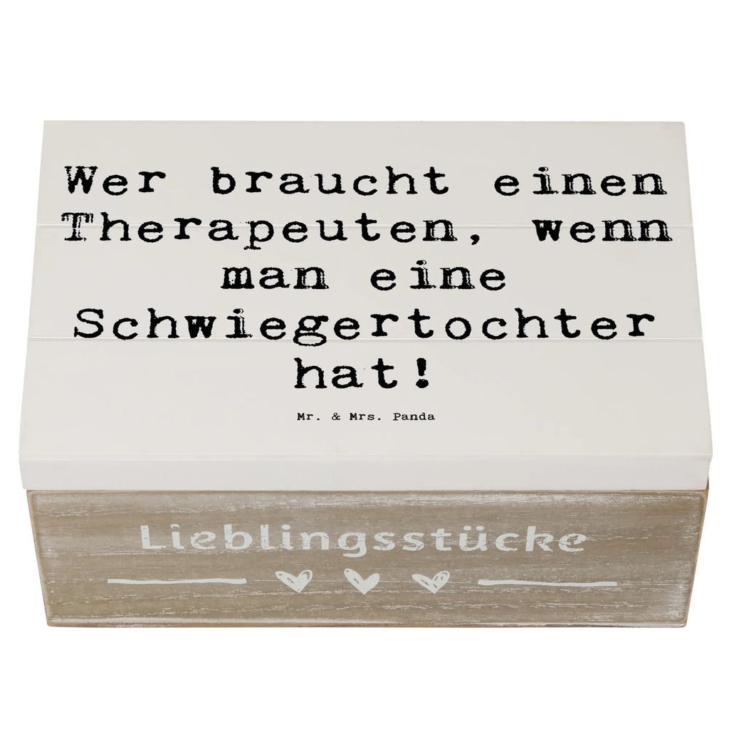 Holzkiste Spruch Schwiegertochter Humor Truhe, Erinnerungsbox, Erinnerungskiste, Schatulle, Geschenkdose, Geschenkbox, XXL, Kiste, Aufbewahrungsbox, Holzkiste, Dekokiste, Schatzkiste, Familie, Vatertag, Muttertag, Bruder, Schwester, Mama, Papa, Oma, Opa