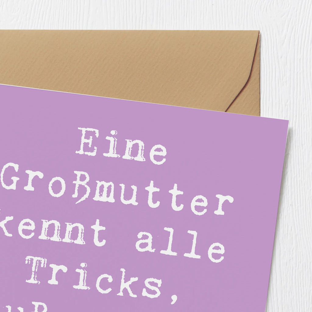Deluxe Card Saying Eine Großmutter kennt alle Tricks, außer beim Smartphone. Karte, Einladungskarte, Glückwunschkarte, Hochwertige Grußkarte, Geburtstagskarte, Grußkarte, Hochzeitskarte, Hochwertige Klappkarte, Klappkarte, Familie, Vatertag, Muttertag, Bruder, Schwester, Mama, Papa, Oma, Opa