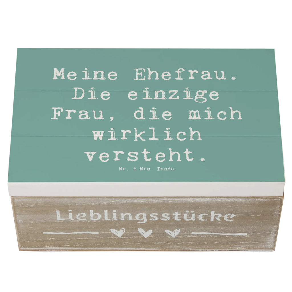Wooden chest Saying Meine Ehefrau. Die einzige Frau, die mich wirklich versteht. Schatzkiste, Dekokiste, Geschenkdose, Aufbewahrungsbox, Kiste, Holzkiste, Schatulle, Geschenkbox, Erinnerungskiste, XXL, Erinnerungsbox, Truhe, Familie, Vatertag, Muttertag, Bruder, Schwester, Mama, Papa, Oma, Opa