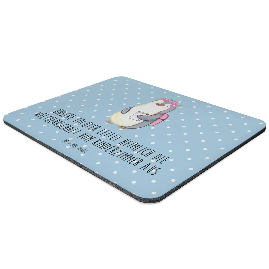 Mouse mat Unsere Tochter leitet heimlich die Weltherrschaft vom Kinderzimmer aus. Mausunterlage, Büroausstattung, Computer zubehör, Einzigartiges Mauspad, Mousepad, Mauspad, Designer Mauspad, PC Zubehör, Mauspad Büro, Arbeitszimmer, Familie, Vatertag, Muttertag, Bruder, Schwester, Mama, Papa, Oma, Opa