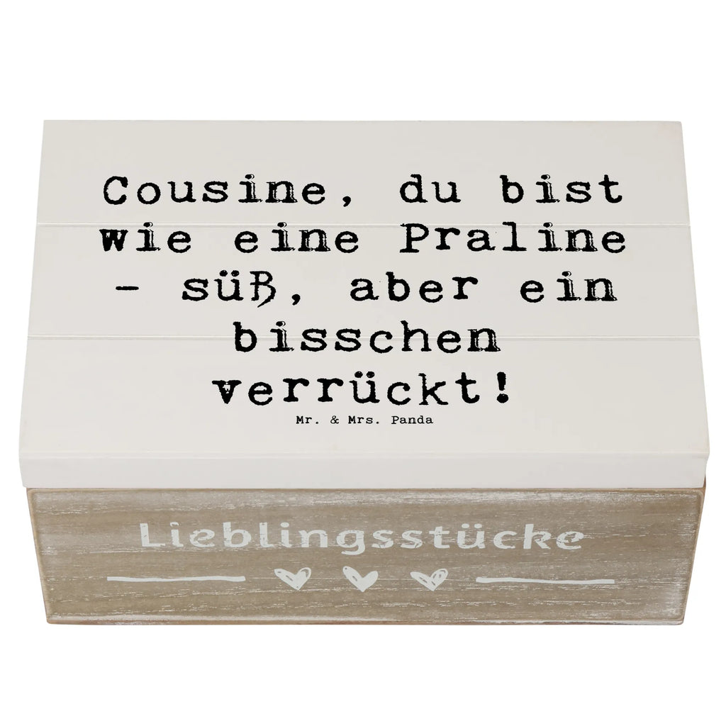 Holzkiste Spruch Cousine Praline Kiste, Truhe, XXL, Geschenkdose, Aufbewahrungsbox, Schatulle, Holzkiste, Geschenkbox, Schatzkiste, Dekokiste, Erinnerungsbox, Erinnerungskiste, Familie, Vatertag, Muttertag, Bruder, Schwester, Mama, Papa, Oma, Opa