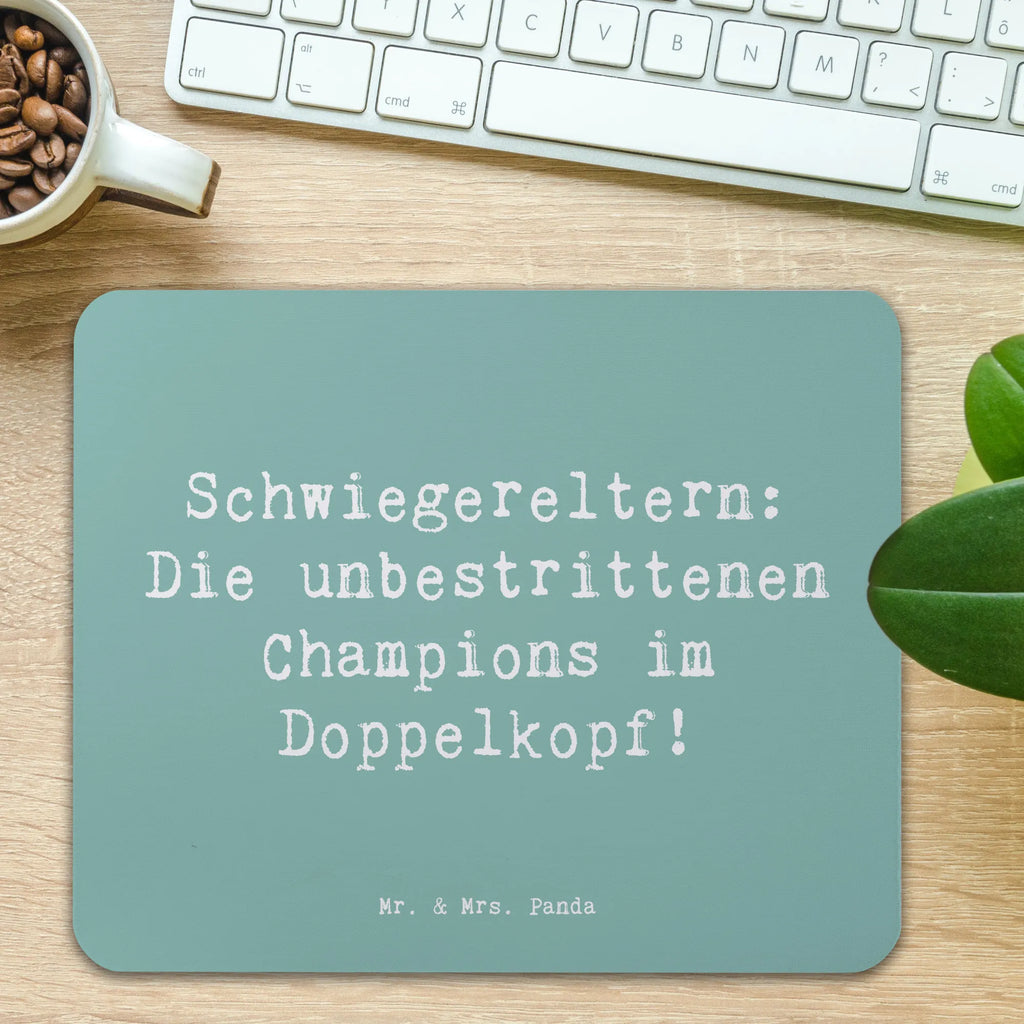Mouse mat Saying Schwiegereltern: Die unbestrittenen Champions im Doppelkopf! Mousepad, Computer zubehör, Büroausstattung, PC Zubehör, Arbeitszimmer, Mauspad, Einzigartiges Mauspad, Designer Mauspad, Mausunterlage, Mauspad Büro, Familie, Vatertag, Muttertag, Bruder, Schwester, Mama, Papa, Oma, Opa