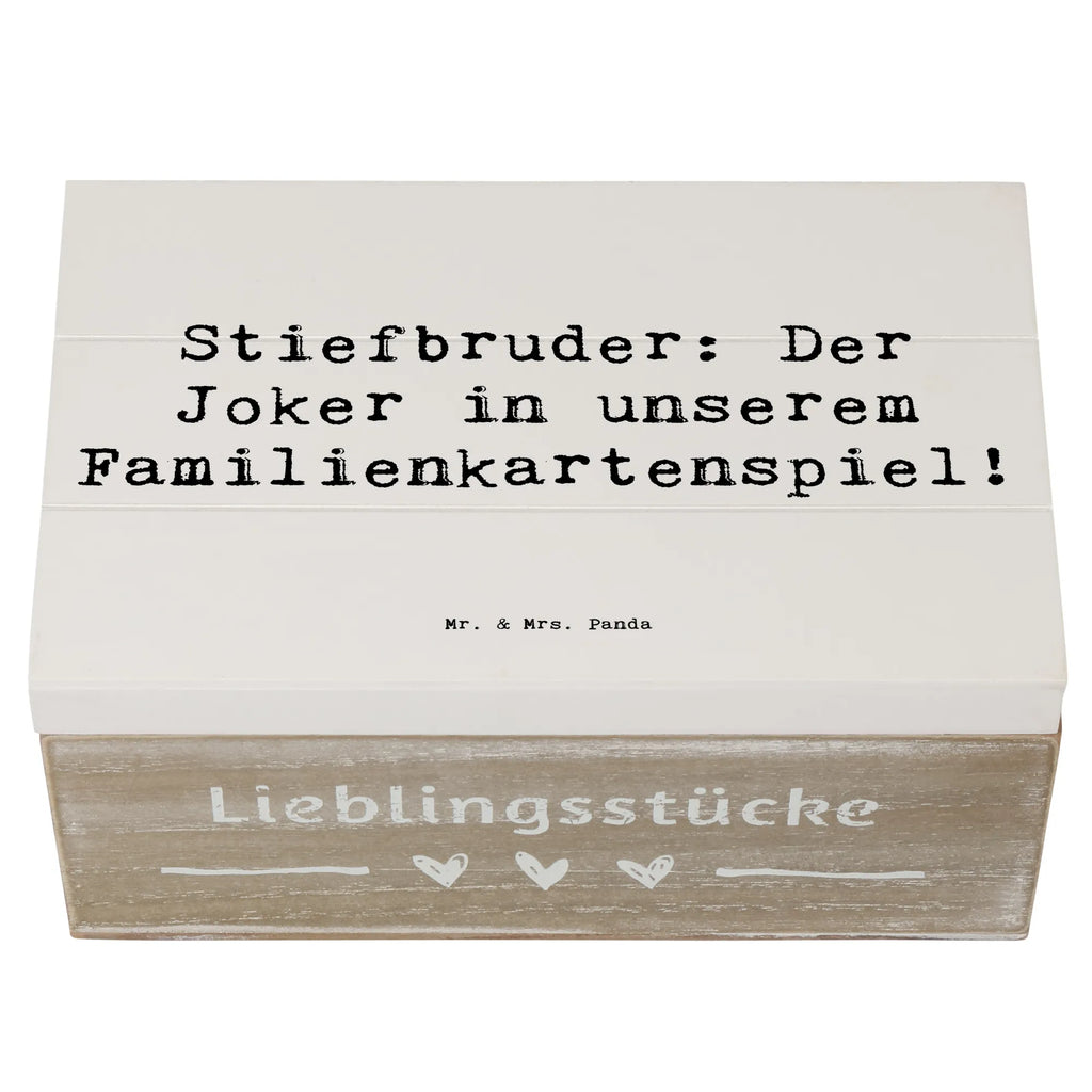 Holzkiste Spruch Stiefbruder: Der Joker in unserem Familienkartenspiel! Truhe, Erinnerungskiste, Geschenkdose, Erinnerungsbox, Dekokiste, Kiste, XXL, Geschenkbox, Schatzkiste, Holzkiste, Schatulle, Aufbewahrungsbox, Familie, Vatertag, Muttertag, Bruder, Schwester, Mama, Papa, Oma, Opa