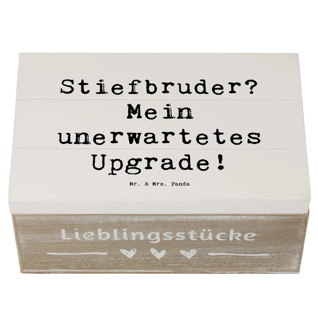 Holzkiste Spruch Stiefbruder Upgrade Holzkiste, XXL, Dekokiste, Aufbewahrungsbox, Schatzkiste, Kiste, Erinnerungskiste, Truhe, Erinnerungsbox, Schatulle, Geschenkdose, Geschenkbox, Familie, Vatertag, Muttertag, Bruder, Schwester, Mama, Papa, Oma, Opa