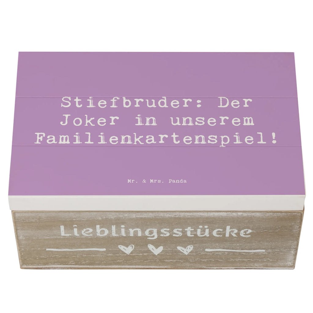 Holzkiste Spruch Stiefbruder: Der Joker in unserem Familienkartenspiel! Truhe, Erinnerungskiste, Geschenkdose, Erinnerungsbox, Dekokiste, Kiste, XXL, Geschenkbox, Schatzkiste, Holzkiste, Schatulle, Aufbewahrungsbox, Familie, Vatertag, Muttertag, Bruder, Schwester, Mama, Papa, Oma, Opa