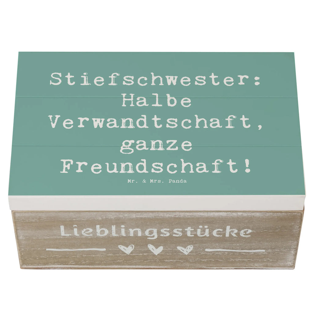 Wooden chest Saying Stiefschwester: Halbe Verwandtschaft, ganze Freundschaft! Geschenkbox, Geschenkdose, Erinnerungsbox, Schatzkiste, Truhe, Kiste, Dekokiste, Erinnerungskiste, Aufbewahrungsbox, Holzkiste, Schatulle, XXL, Familie, Vatertag, Muttertag, Bruder, Schwester, Mama, Papa, Oma, Opa