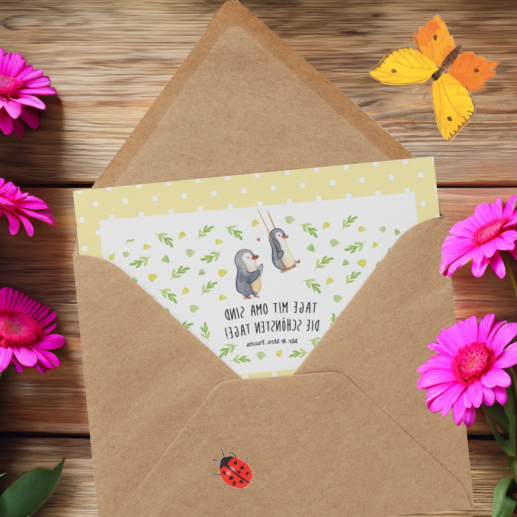 Deluxe Card Omas Sofa: besser als jede Therapiesitzung! Hochwertige Klappkarte, Grußkarte, Hochzeitskarte, Hochwertige Grußkarte, Einladungskarte, Karte, Klappkarte, Geburtstagskarte, Glückwunschkarte, Familie, Vatertag, Muttertag, Bruder, Schwester, Mama, Papa, Oma, Opa