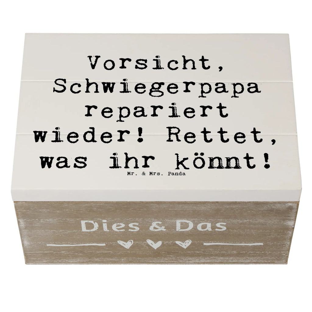 Holzkiste Spruch Schwiegerpapa Repariert Aufbewahrungsbox, Schatulle, XXL, Erinnerungskiste, Geschenkdose, Dekokiste, Erinnerungsbox, Truhe, Kiste, Holzkiste, Schatzkiste, Geschenkbox, Familie, Vatertag, Muttertag, Bruder, Schwester, Mama, Papa, Oma, Opa