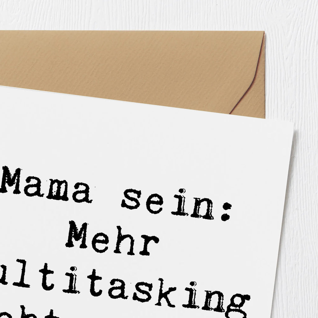 Deluxe Card Saying Mama sein: Mehr Multitasking geht nicht! Glückwunschkarte, Grußkarte, Karte, Hochzeitskarte, Geburtstagskarte, Einladungskarte, Klappkarte, Hochwertige Grußkarte, Hochwertige Klappkarte, Familie, Vatertag, Muttertag, Bruder, Schwester, Mama, Papa, Oma, Opa