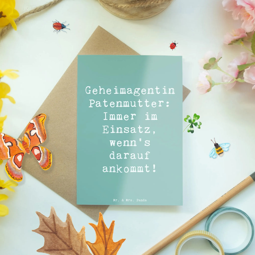 Greetings card Saying Geheimagentin Patenmutter: Immer im Einsatz, wenn’s darauf ankommt! Grußkarte, Klappkarte, Einladungskarte, Glückwunschkarte, Hochzeitskarte, Geburtstagskarte, Karte, Ansichtskarten, Familie, Vatertag, Muttertag, Bruder, Schwester, Mama, Papa, Oma, Opa