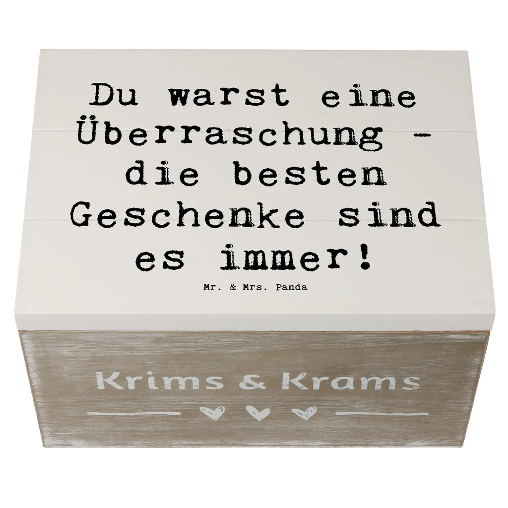 Holzkiste Spruch Überraschung Adoptivkind Holzkiste, Truhe, Erinnerungskiste, Geschenkdose, Schatzkiste, Kiste, Dekokiste, XXL, Aufbewahrungsbox, Geschenkbox, Erinnerungsbox, Schatulle, Familie, Vatertag, Muttertag, Bruder, Schwester, Mama, Papa, Oma, Opa