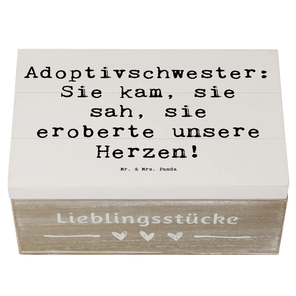 Holzkiste Spruch Adoptivschwester Herz Holzkiste, Schatzkiste, Geschenkbox, Erinnerungsbox, Erinnerungskiste, Dekokiste, Geschenkdose, Aufbewahrungsbox, XXL, Truhe, Schatulle, Kiste, Familie, Vatertag, Muttertag, Bruder, Schwester, Mama, Papa, Oma, Opa