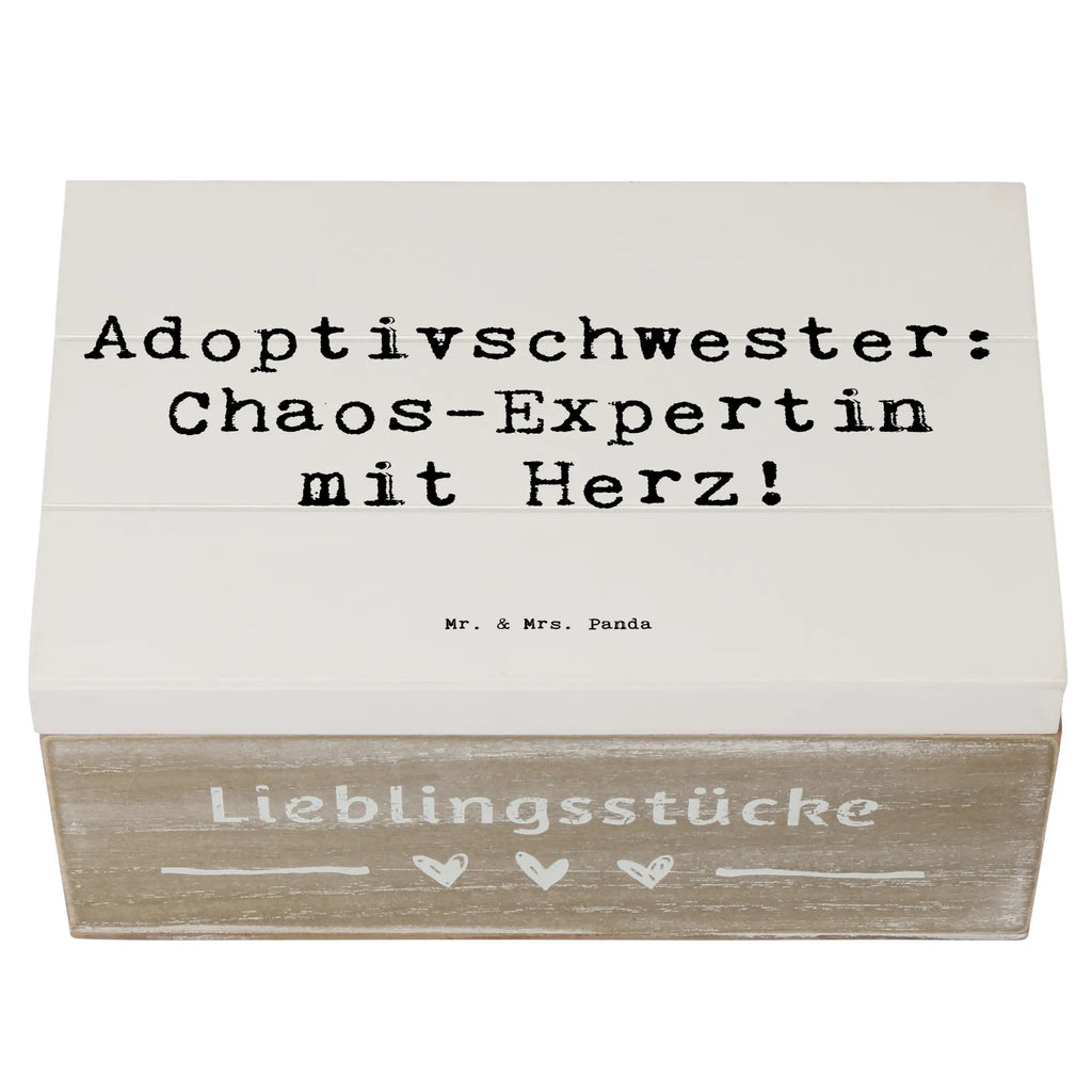 Holzkiste Spruch Adoptivschwester Chaos Aufbewahrungsbox, Dekokiste, XXL, Truhe, Holzkiste, Kiste, Geschenkdose, Erinnerungsbox, Geschenkbox, Schatulle, Schatzkiste, Erinnerungskiste, Familie, Vatertag, Muttertag, Bruder, Schwester, Mama, Papa, Oma, Opa