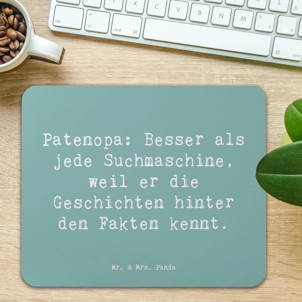 Mouse mat Saying Patenopa: Besser als jede Suchmaschine, weil er die Geschichten hinter den Fakten kennt. Mousepad, Computer zubehör, Büroausstattung, PC Zubehör, Arbeitszimmer, Mauspad, Einzigartiges Mauspad, Designer Mauspad, Mausunterlage, Mauspad Büro, Familie, Vatertag, Muttertag, Bruder, Schwester, Mama, Papa, Oma, Opa