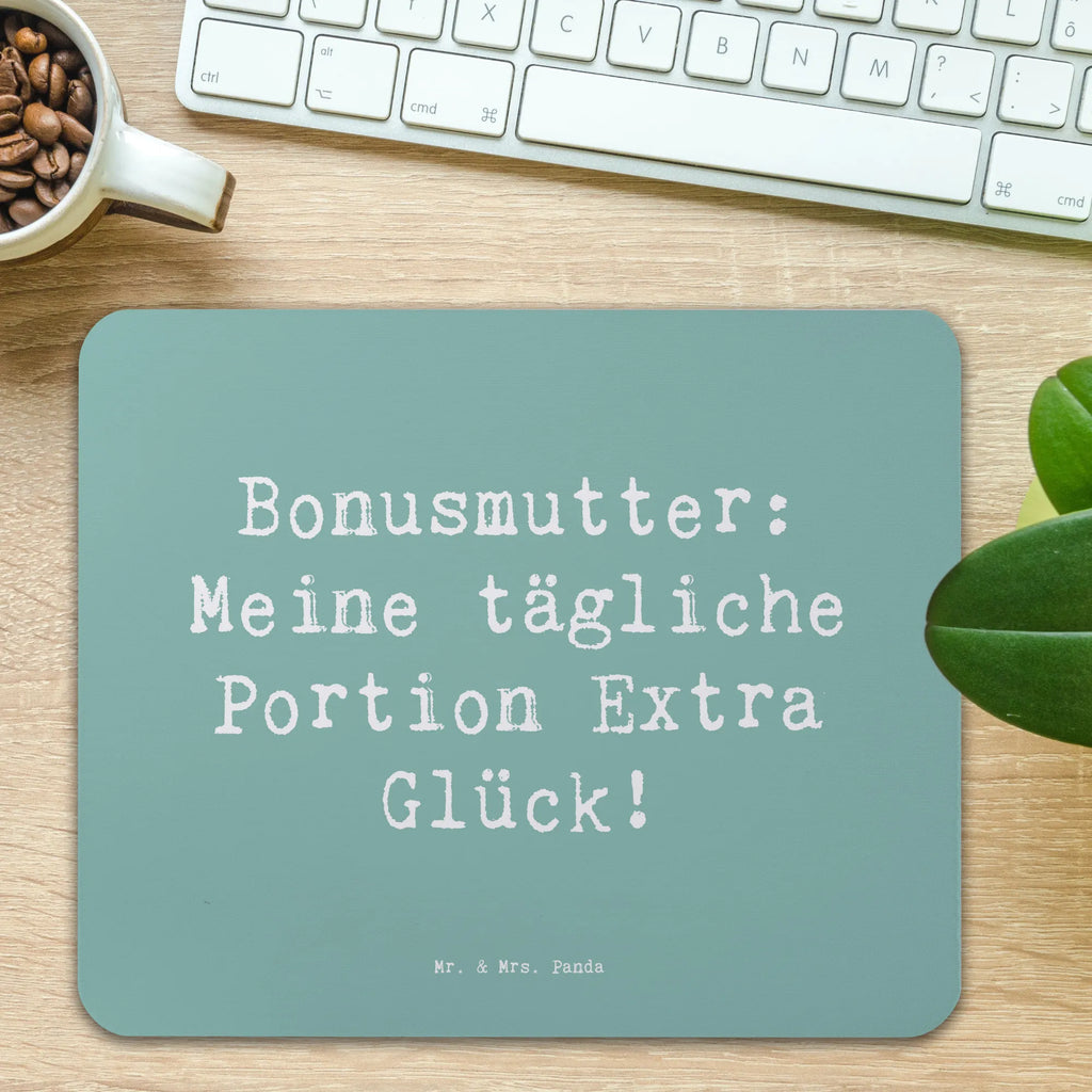Mouse mat Saying Bonusmutter: Meine tägliche Portion Extra Glück! Mousepad, Computer zubehör, Büroausstattung, PC Zubehör, Arbeitszimmer, Mauspad, Einzigartiges Mauspad, Designer Mauspad, Mausunterlage, Mauspad Büro, Familie, Vatertag, Muttertag, Bruder, Schwester, Mama, Papa, Oma, Opa