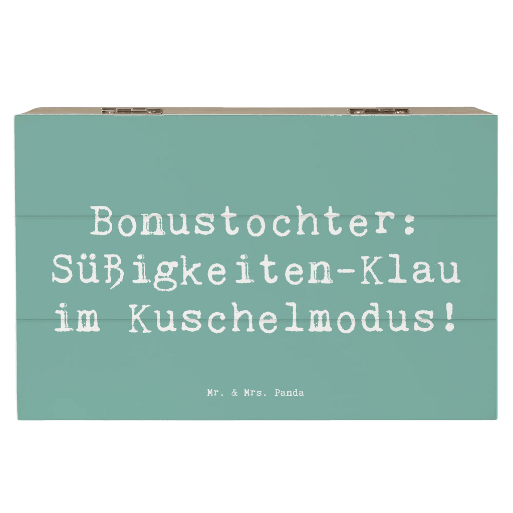 Holzkiste Spruch Bonustochter Überraschungen Erinnerungskiste, Schatulle, Schatzkiste, Geschenkdose, Aufbewahrungsbox, Geschenkbox, Dekokiste, Kiste, Holzkiste, XXL, Truhe, Erinnerungsbox, Familie, Vatertag, Muttertag, Bruder, Schwester, Mama, Papa, Oma, Opa