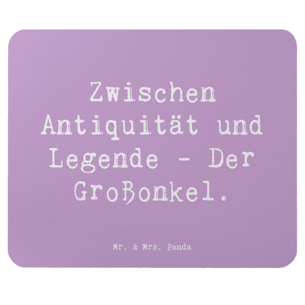 Mouse mat Saying Zwischen Antiquität und Legende - Der Großonkel. Mousepad, Computer zubehör, Büroausstattung, PC Zubehör, Arbeitszimmer, Mauspad, Einzigartiges Mauspad, Designer Mauspad, Mausunterlage, Mauspad Büro, Familie, Vatertag, Muttertag, Bruder, Schwester, Mama, Papa, Oma, Opa