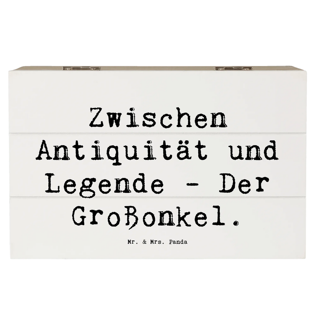Holzkiste Spruch Zwischen Antiquität und Legende - Der Großonkel. Schatulle, Aufbewahrungsbox, Holzkiste, Geschenkdose, Kiste, Erinnerungsbox, Schatzkiste, Dekokiste, Geschenkbox, Erinnerungskiste, Truhe, XXL, Familie, Vatertag, Muttertag, Bruder, Schwester, Mama, Papa, Oma, Opa