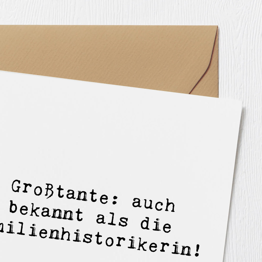 Deluxe Card Saying Großtante: auch bekannt als die Familienhistorikerin! Hochzeitskarte, Glückwunschkarte, Grußkarte, Geburtstagskarte, Karte, Klappkarte, Hochwertige Klappkarte, Einladungskarte, Hochwertige Grußkarte, Familie, Vatertag, Muttertag, Bruder, Schwester, Mama, Papa, Oma, Opa