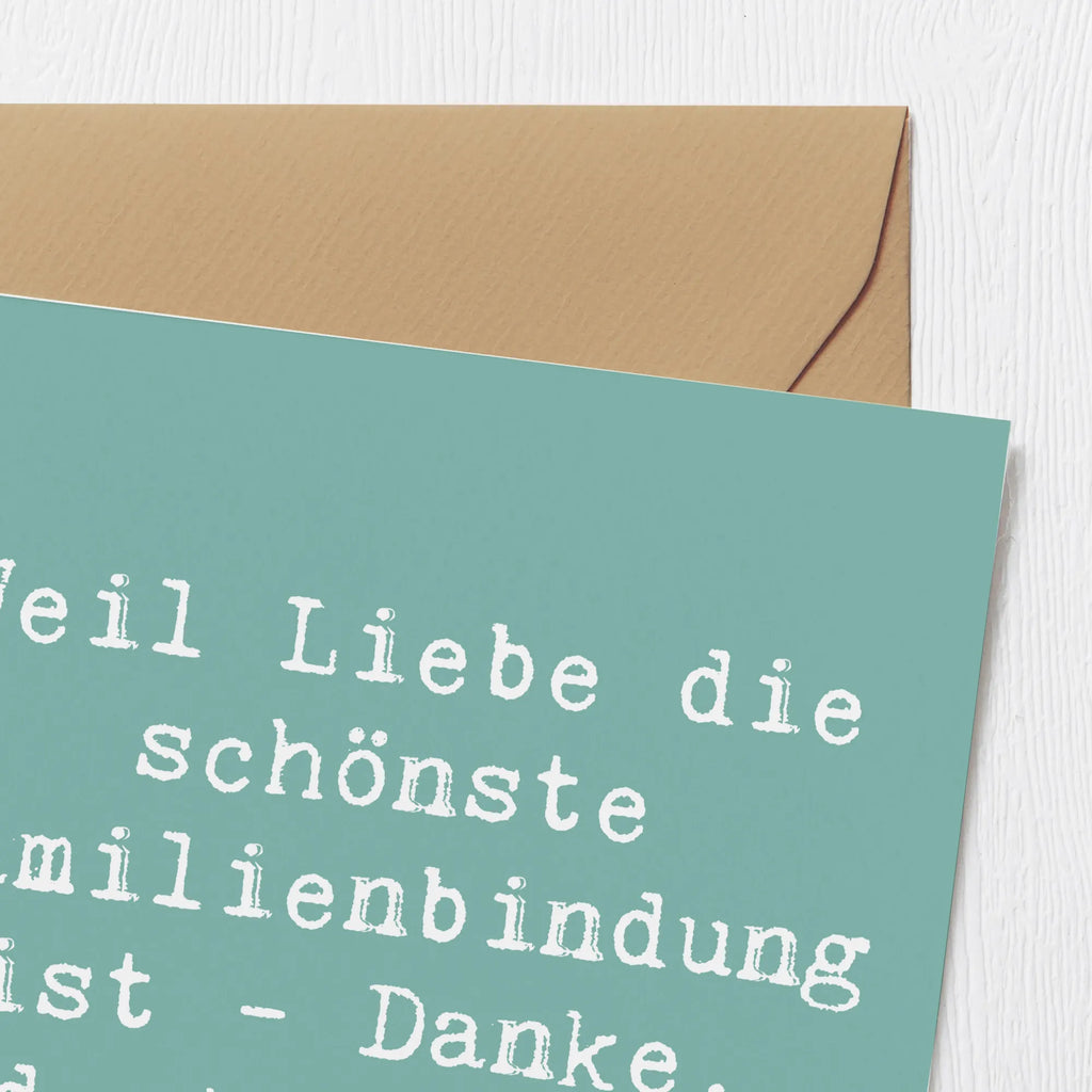 Deluxe Card Saying Weil Liebe die schönste Familienbindung ist - Danke, Adoptivvater! Karte, Geburtstagskarte, Hochzeitskarte, Hochwertige Klappkarte, Grußkarte, Hochwertige Grußkarte, Einladungskarte, Klappkarte, Glückwunschkarte, Familie, Vatertag, Muttertag, Bruder, Schwester, Mama, Papa, Oma, Opa