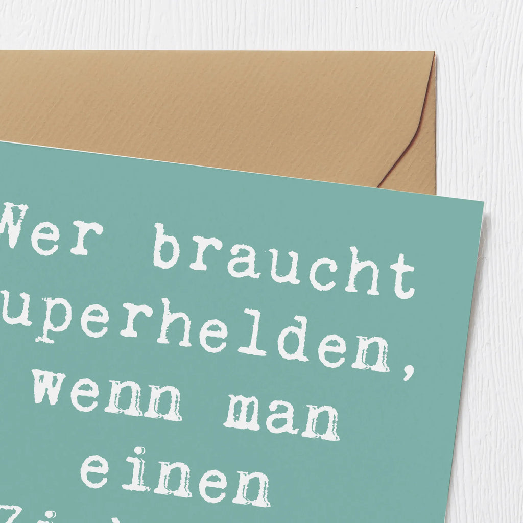 Deluxe Card Saying Wer braucht Superhelden, wenn man einen Ziehvater hat? Einladungskarte, Grußkarte, Karte, Geburtstagskarte, Glückwunschkarte, Hochwertige Grußkarte, Hochwertige Klappkarte, Klappkarte, Hochzeitskarte, Familie, Vatertag, Muttertag, Bruder, Schwester, Mama, Papa, Oma, Opa