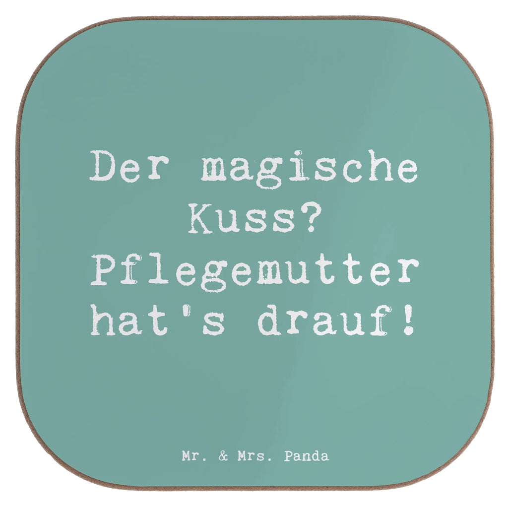 Square coaster Saying Der magische Kuss? Pflegemutter hat's drauf! Untersetzer, Bierdeckel, Glasuntersetzer, Untersetzer Gläser, Getränkeuntersetzer, Untersetzer aus Holz, Untersetzer für Gläser, Korkuntersetzer, Untersetzer Holz, Holzuntersetzer, Tassen Untersetzer, Untersetzer Design, Familie, Vatertag, Muttertag, Bruder, Schwester, Mama, Papa, Oma, Opa