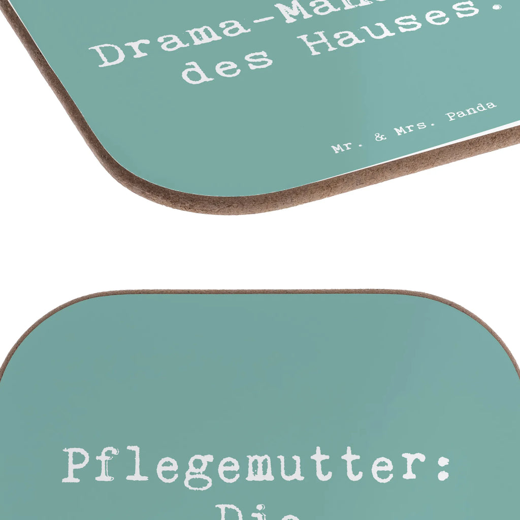 Square coaster Saying Pflegemutter: Die Drama-Managerin des Hauses. Untersetzer, Bierdeckel, Glasuntersetzer, Untersetzer Gläser, Getränkeuntersetzer, Untersetzer aus Holz, Untersetzer für Gläser, Korkuntersetzer, Untersetzer Holz, Holzuntersetzer, Tassen Untersetzer, Untersetzer Design, Familie, Vatertag, Muttertag, Bruder, Schwester, Mama, Papa, Oma, Opa