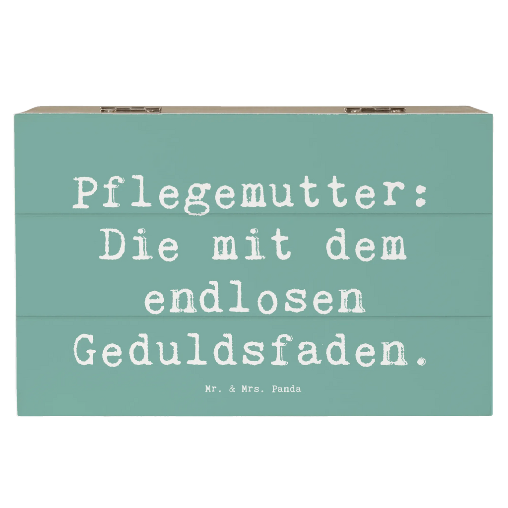 Holzkiste Spruch Pflegemutter: Die mit dem endlosen Geduldsfaden. Geschenkdose, Schatulle, Schatzkiste, Erinnerungsbox, Erinnerungskiste, Holzkiste, Aufbewahrungsbox, Dekokiste, Kiste, XXL, Geschenkbox, Truhe, Familie, Vatertag, Muttertag, Bruder, Schwester, Mama, Papa, Oma, Opa