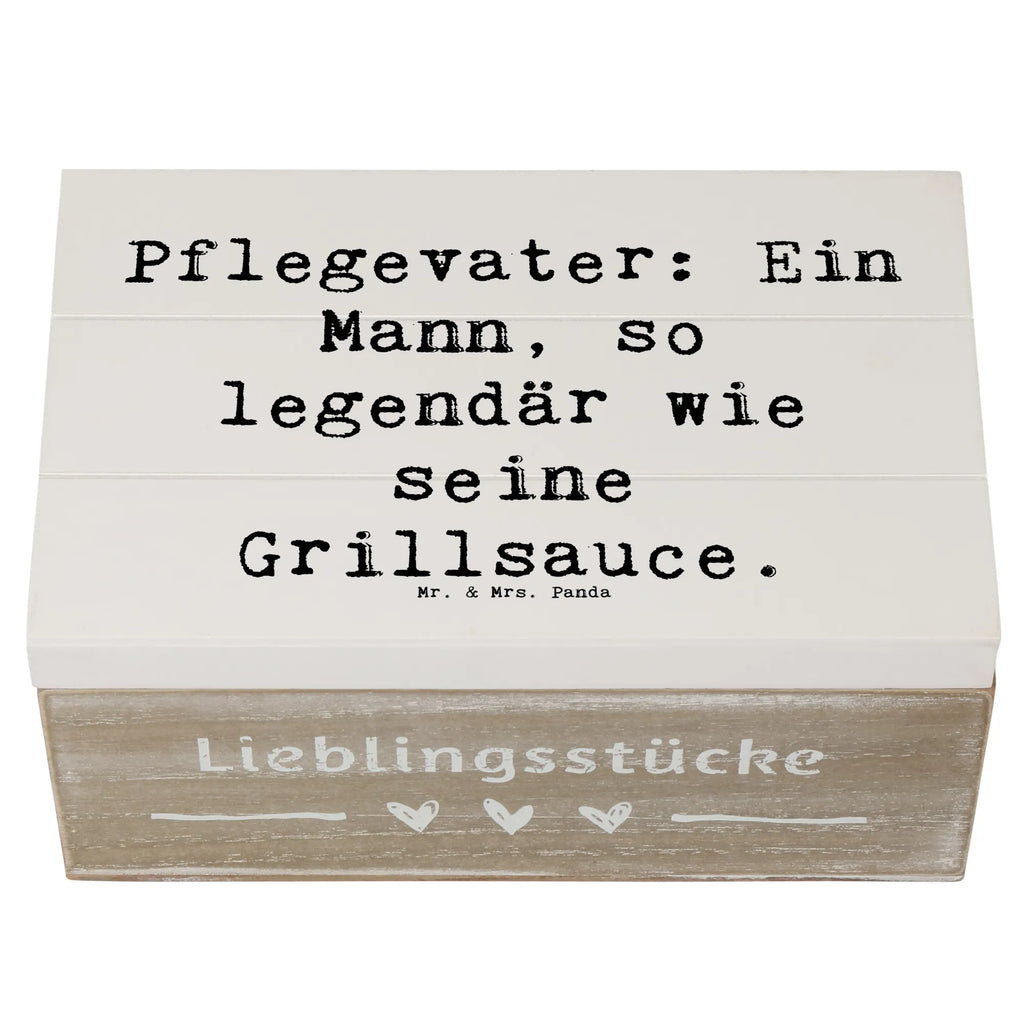 Holzkiste Spruch Pflegevater Legende Geschenkbox, Truhe, Kiste, XXL, Aufbewahrungsbox, Schatulle, Erinnerungskiste, Dekokiste, Holzkiste, Geschenkdose, Erinnerungsbox, Schatzkiste, Familie, Vatertag, Muttertag, Bruder, Schwester, Mama, Papa, Oma, Opa