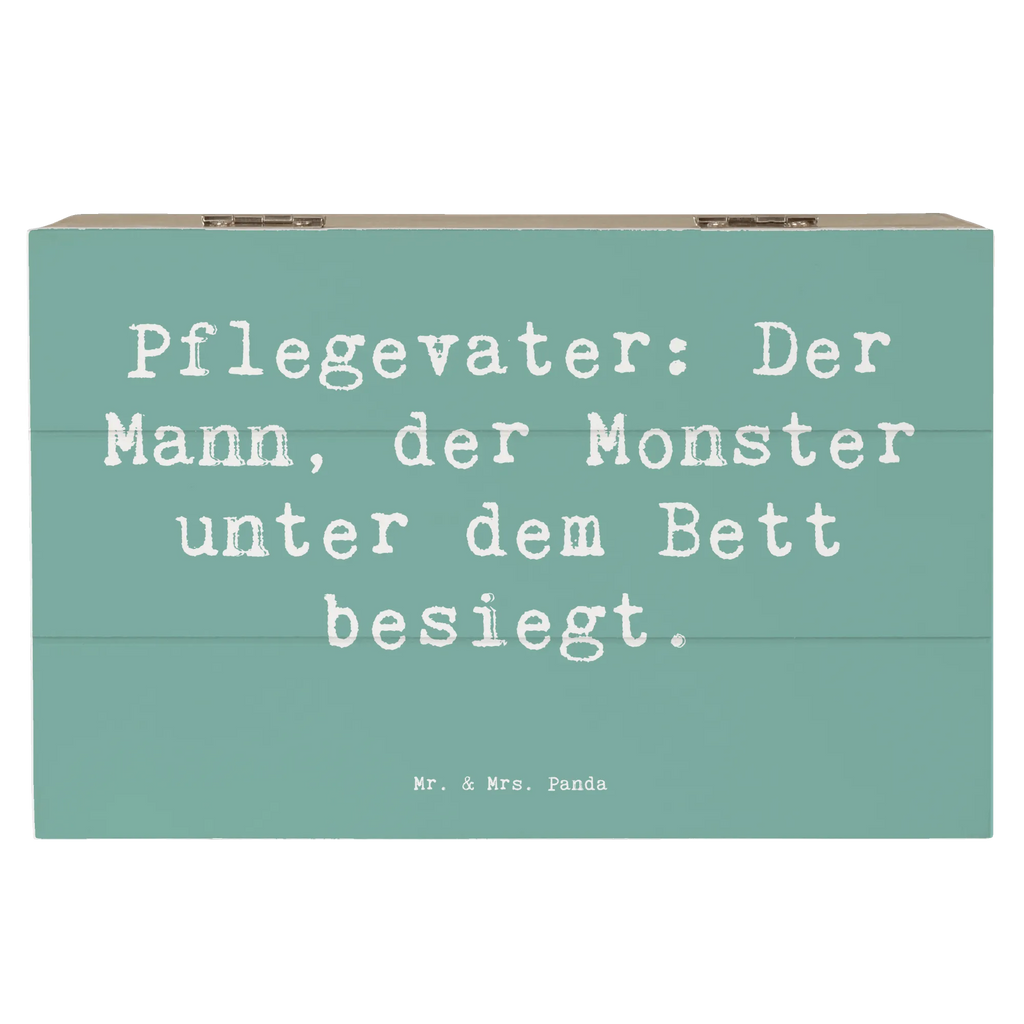 Holzkiste Spruch Pflegevater Held XXL, Truhe, Erinnerungsbox, Geschenkdose, Erinnerungskiste, Kiste, Holzkiste, Schatulle, Schatzkiste, Geschenkbox, Aufbewahrungsbox, Dekokiste, Familie, Vatertag, Muttertag, Bruder, Schwester, Mama, Papa, Oma, Opa