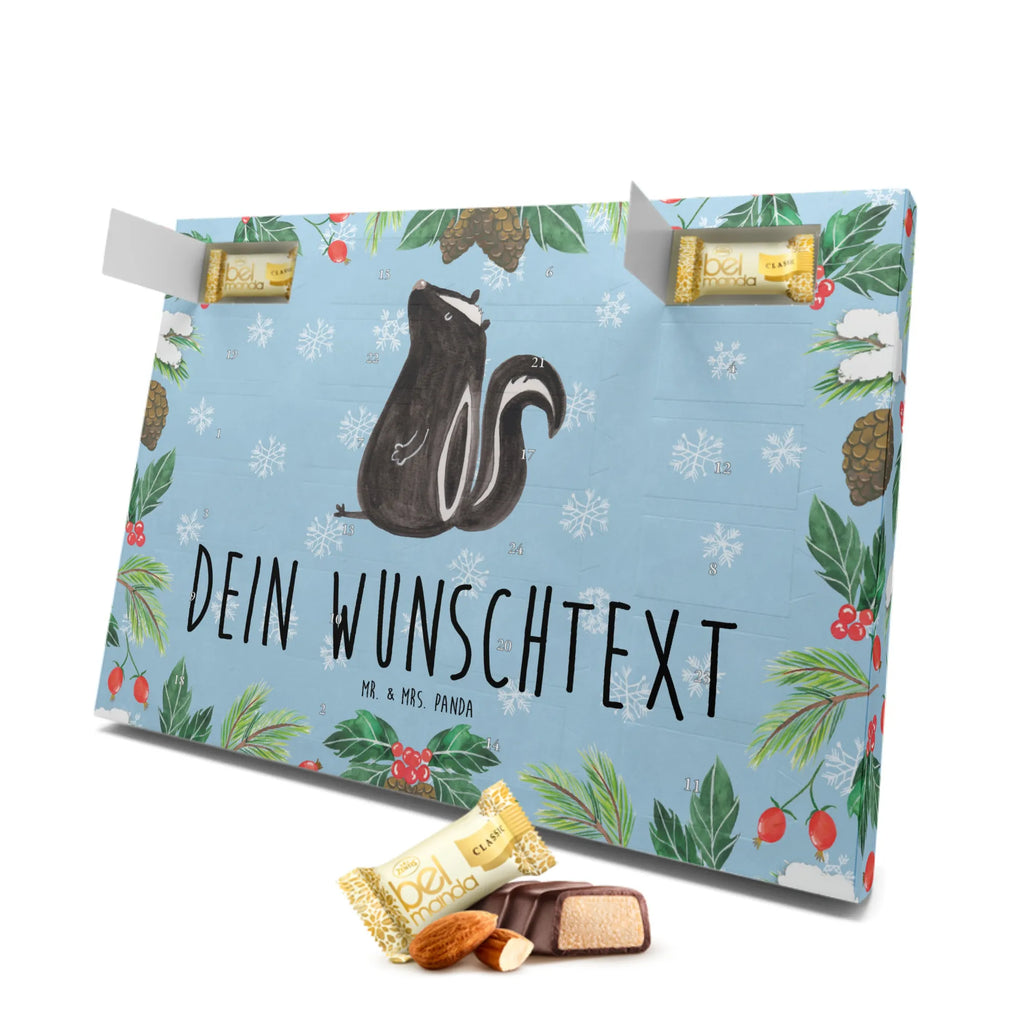 Personalisierter Marzipan Adventskalender Stinktier Sitzen Personalisierter Marzipan Adventskalender, Stinktier, Skunk, Raubtier, Wildtier, Stinki, Spruch, Büro, Besserwisser, Recht, Stinker