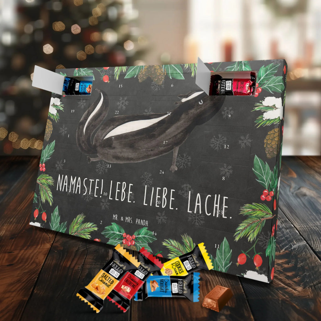 Chocolate advent calendar skunk yoga Stinky, Predator, Live, Wild animal, Laugh