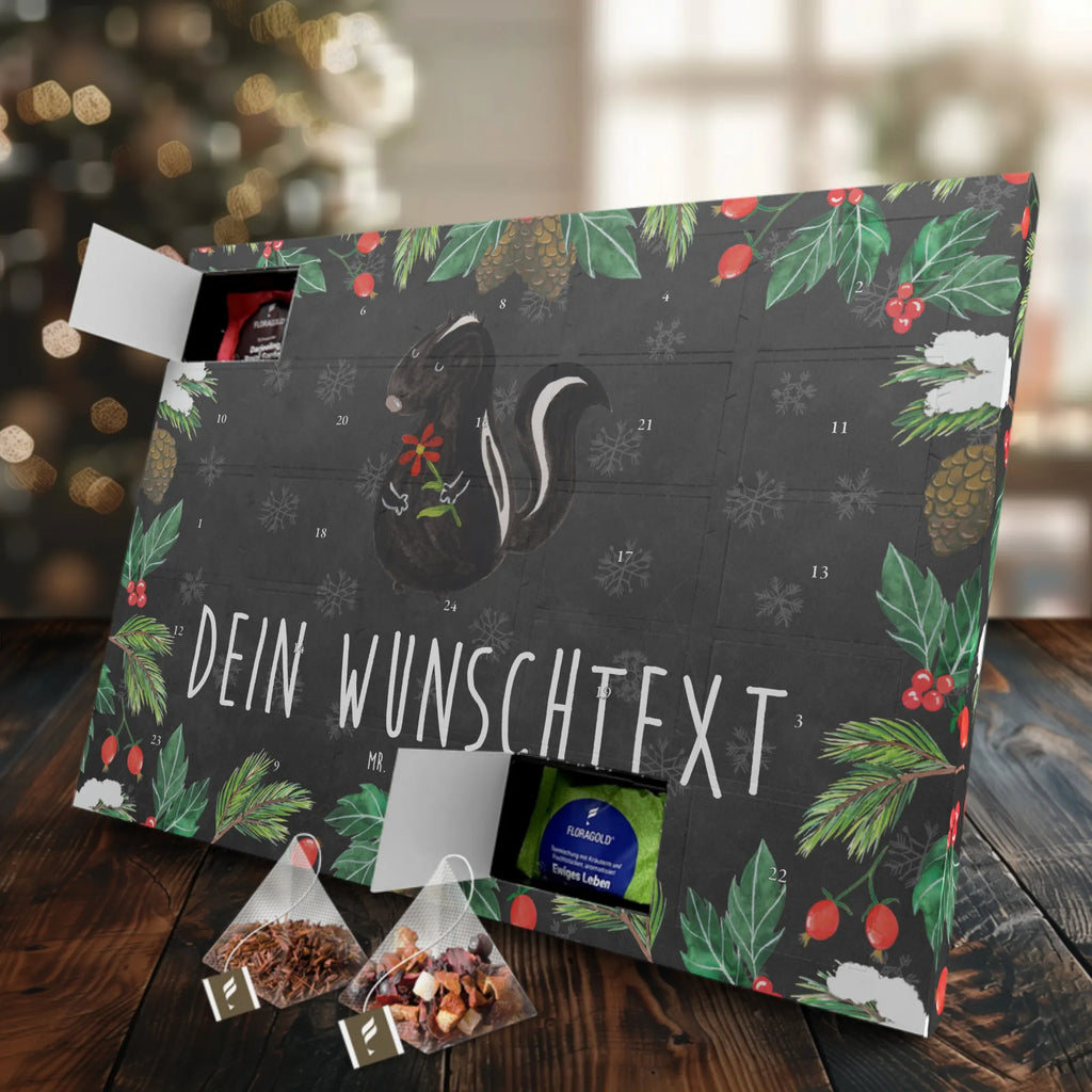 Personalisierter Tee Adventskalender Stinktier Blume Personalisierter Tee Adventskalender, Skunk, Stinktier, Wildtier, Stinker, Dreams, Tagträumer, Verträumt, Stinki, Raubtier, Träume